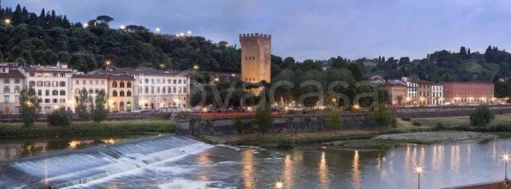 appartamento in vendita a Firenze in zona Centro Santa Croce