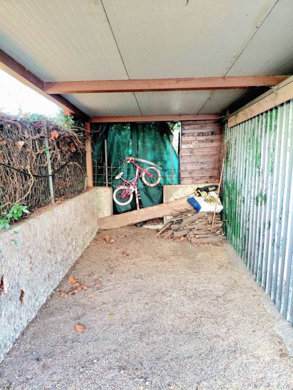 casa semindipendente in vendita a Firenze in zona Isolotto