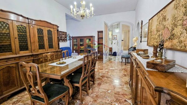 appartamento in vendita a Firenze in zona Isolotto