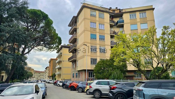 appartamento in vendita a Firenze in zona Coverciano
