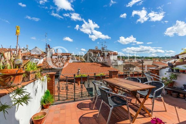 appartamento in vendita a Firenze in zona Centro San Frediano