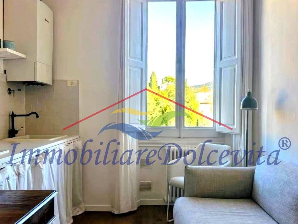 appartamento in vendita a Firenze in zona Campo di Marte