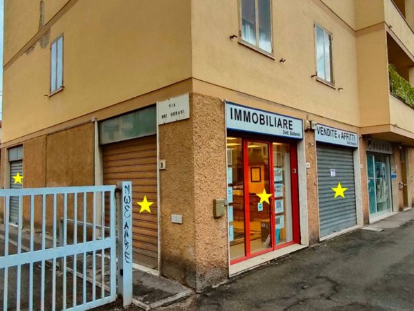 negozio in vendita a Firenze in zona Isolotto