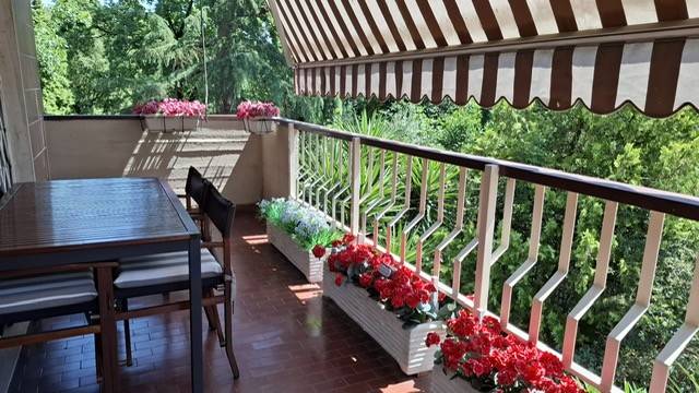 appartamento in vendita a Firenze in zona Isolotto