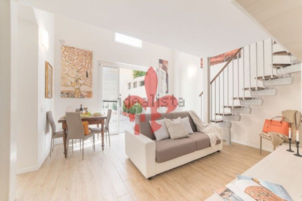 appartamento in vendita a Firenze in zona Centro Santa Maria Novella