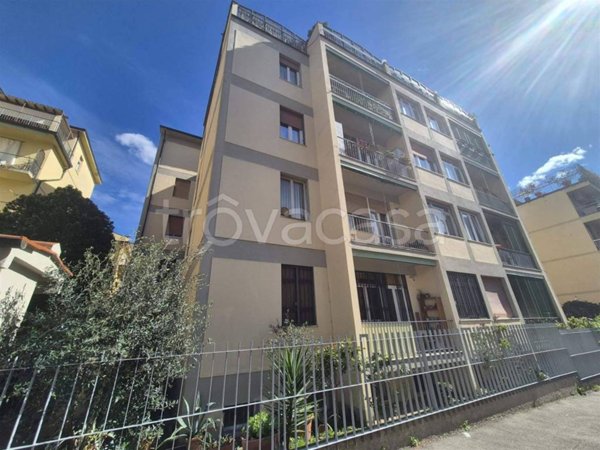 appartamento in vendita a Firenze in zona Campo di Marte