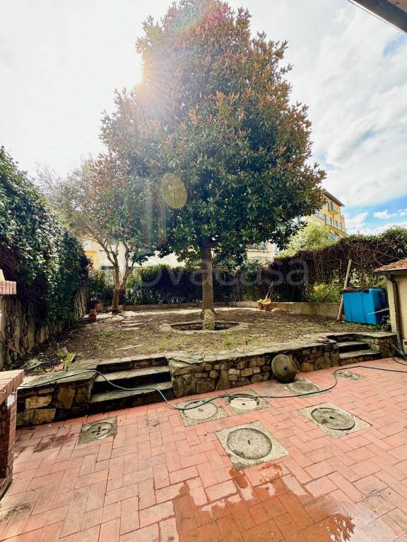 appartamento in vendita a Firenze in zona Campo di Marte