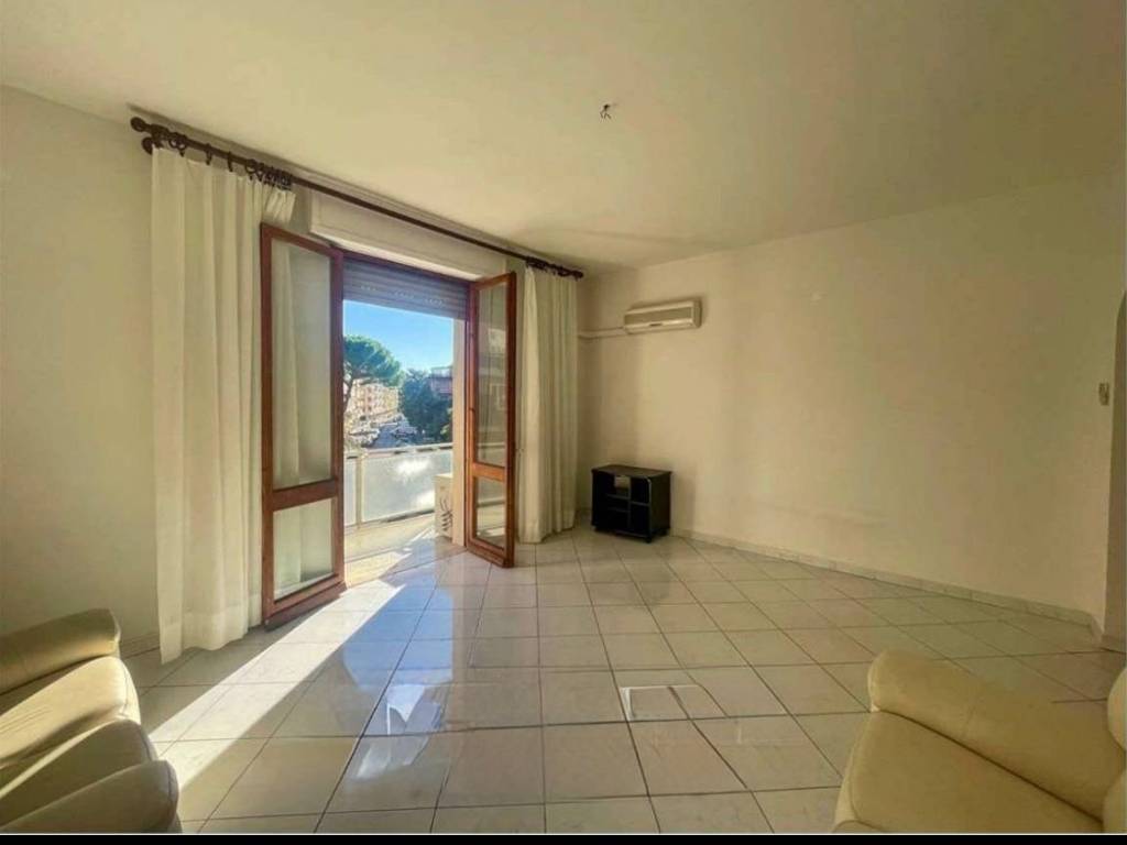 appartamento in vendita a Firenze in zona Coverciano