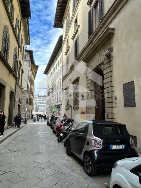 appartamento in vendita a Firenze in zona Centro Santa Maria Novella