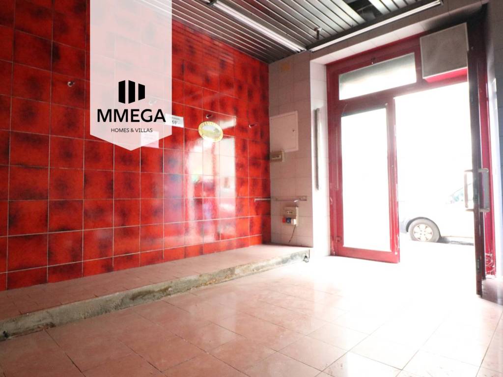 negozio in vendita a Firenze in zona Campo di Marte