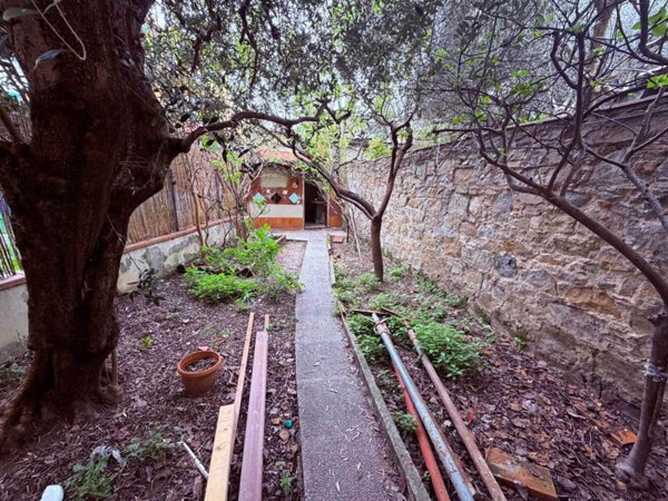 appartamento in vendita a Firenze in zona Campo di Marte