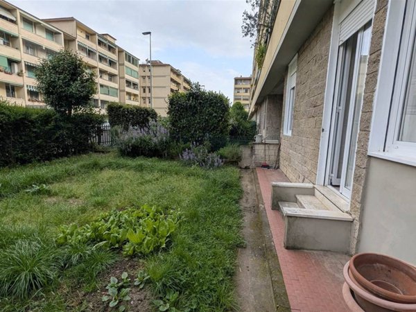 appartamento in vendita a Firenze in zona Isolotto