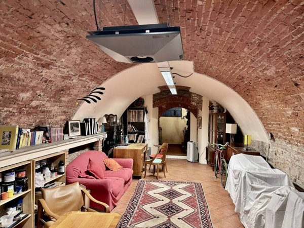 ufficio in vendita a Firenze in zona Centro San Frediano