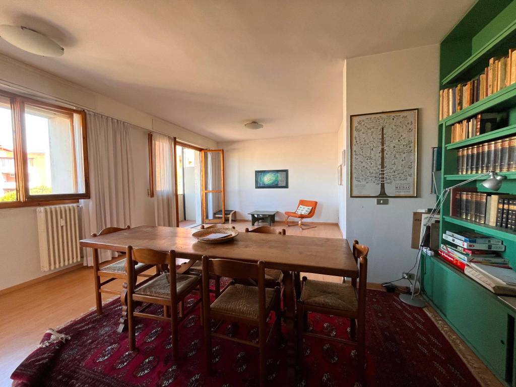 appartamento in vendita a Firenze in zona Isolotto