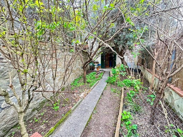 appartamento in vendita a Firenze in zona Campo di Marte