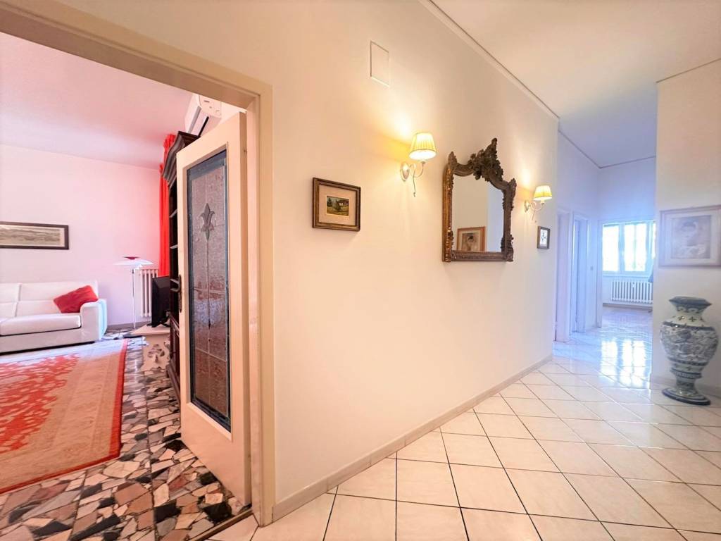 appartamento in vendita a Firenze in zona Legnaia