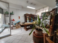 negozio in vendita a Firenze in zona Peretola