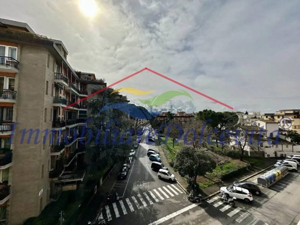 appartamento in vendita a Firenze in zona Coverciano