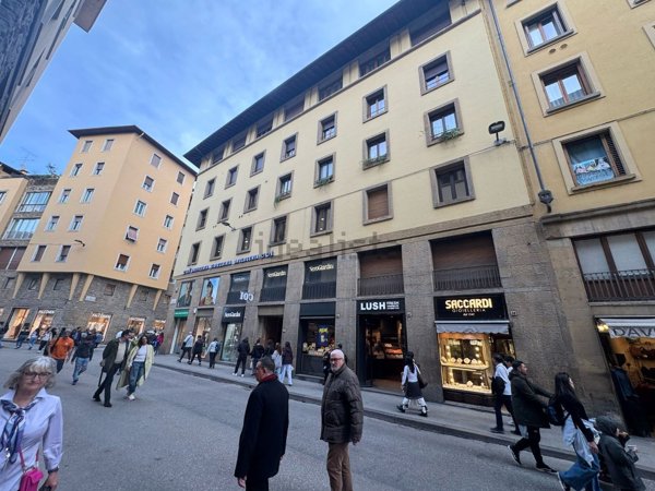 appartamento in vendita a Firenze in zona Centro Santa Croce