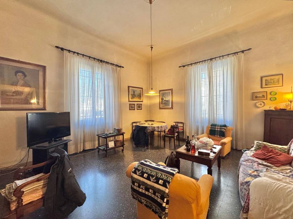 appartamento in vendita a Firenze in zona Le Cure