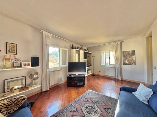 appartamento in vendita a Firenze in zona Galluzzo