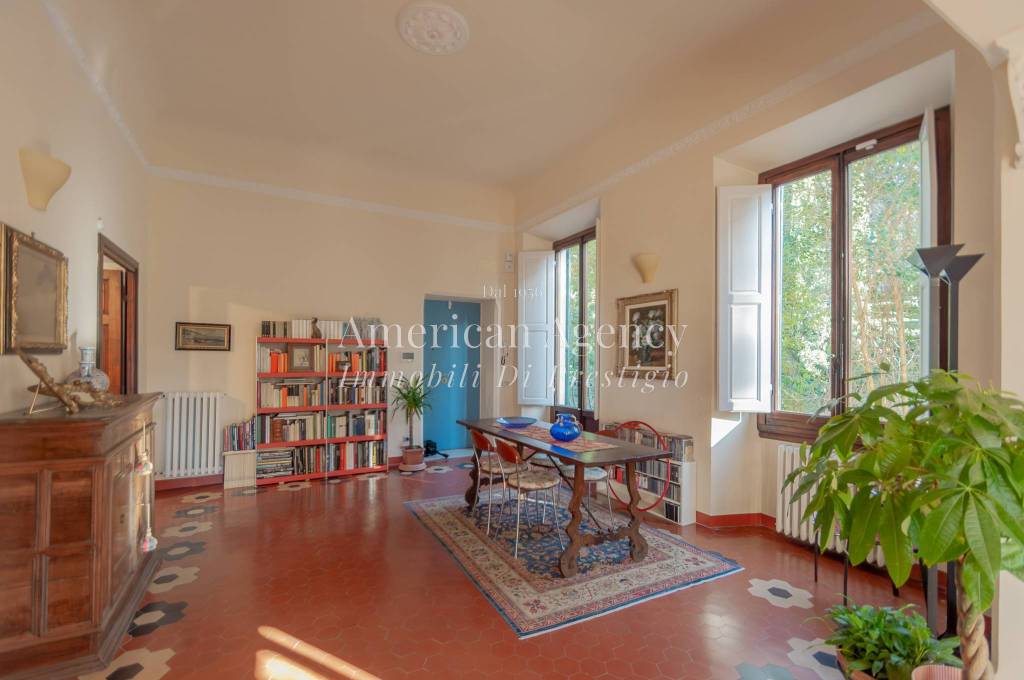 appartamento in vendita a Firenze in zona Campo di Marte