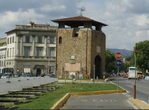 casa indipendente in vendita a Firenze