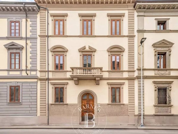 casa indipendente in vendita a Firenze in zona Le Cure
