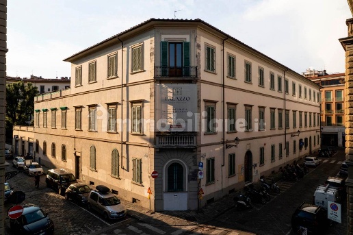 appartamento in vendita a Firenze in zona Centro Santa Croce