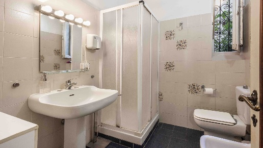 appartamento in vendita a Firenze in zona Le Cure