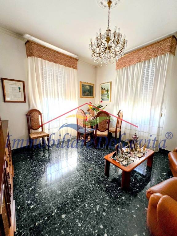 appartamento in vendita a Firenze in zona Campo di Marte