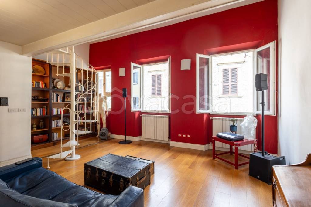 appartamento in vendita a Firenze in zona Centro Santa Croce