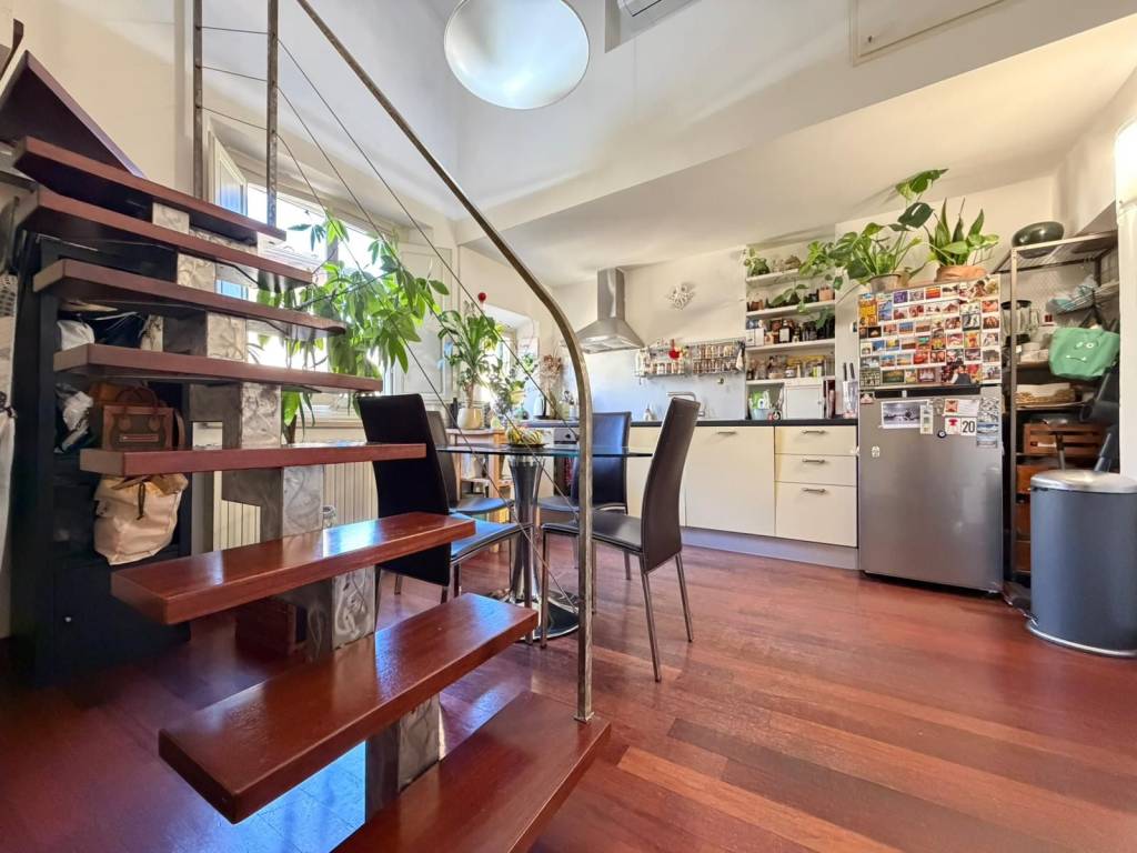 appartamento in vendita a Firenze in zona Centro Santa Maria Novella