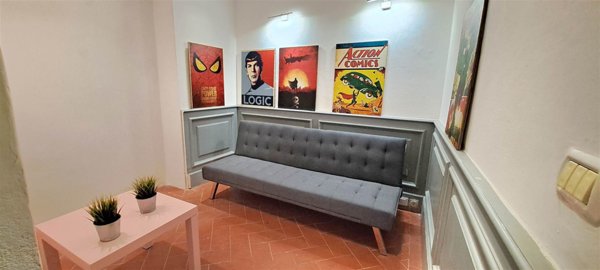 casa semindipendente in vendita a Firenze in zona Centro Storico