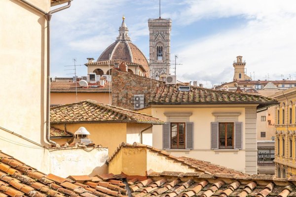 appartamento in vendita a Firenze in zona Centro Santa Maria Novella