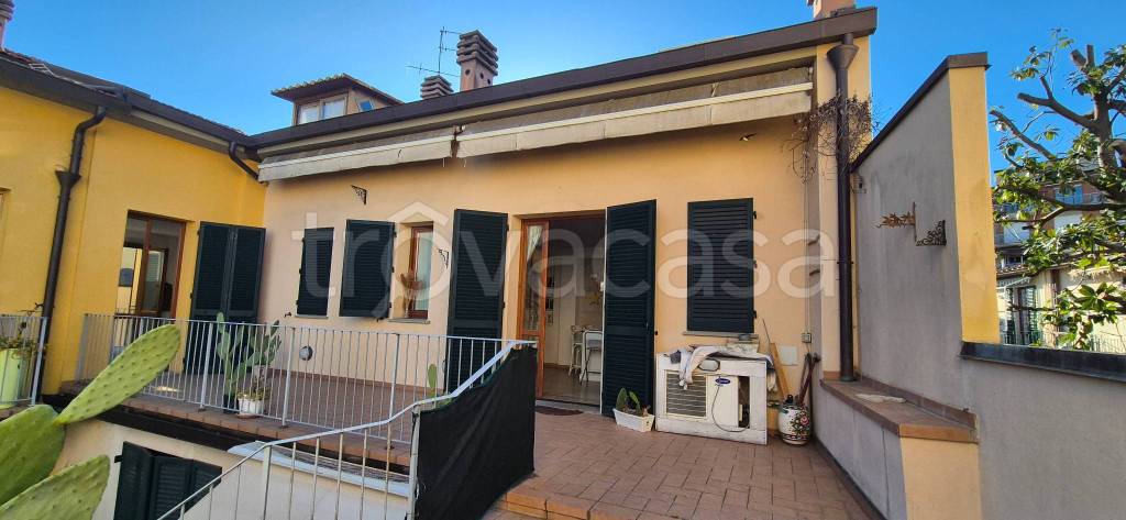 appartamento in vendita a Firenze in zona Campo di Marte