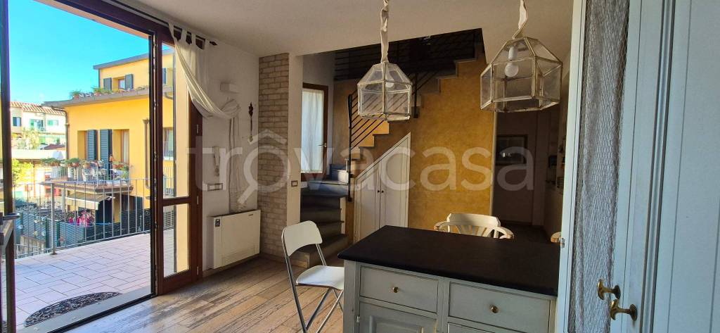 appartamento in vendita a Firenze in zona Campo di Marte