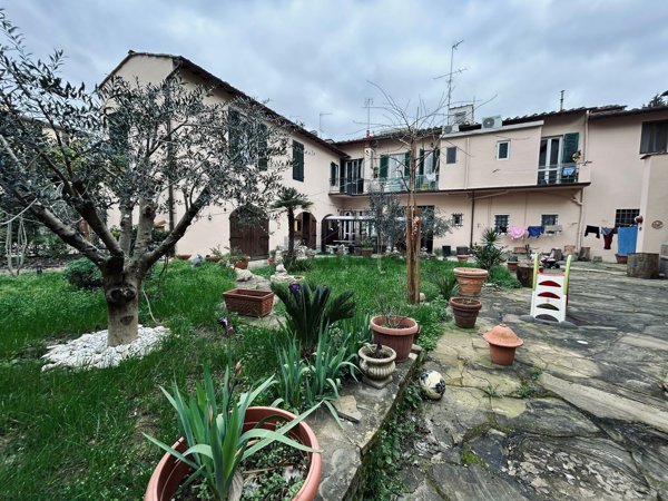 appartamento in vendita a Firenze in zona Isolotto