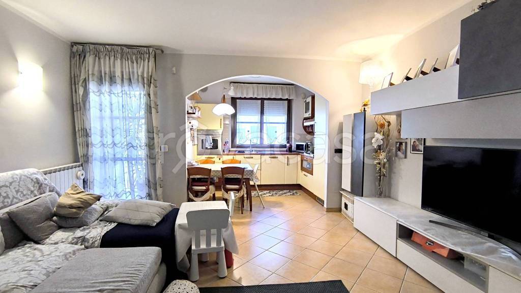 appartamento in vendita a Firenze in zona Brozzi