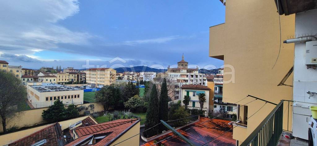 appartamento in vendita a Firenze in zona Bellariva