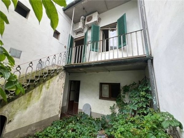 appartamento in vendita a Firenze in zona Campo di Marte