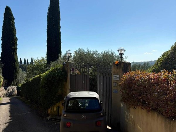 appartamento in vendita a Firenze in zona Ponte a Greve