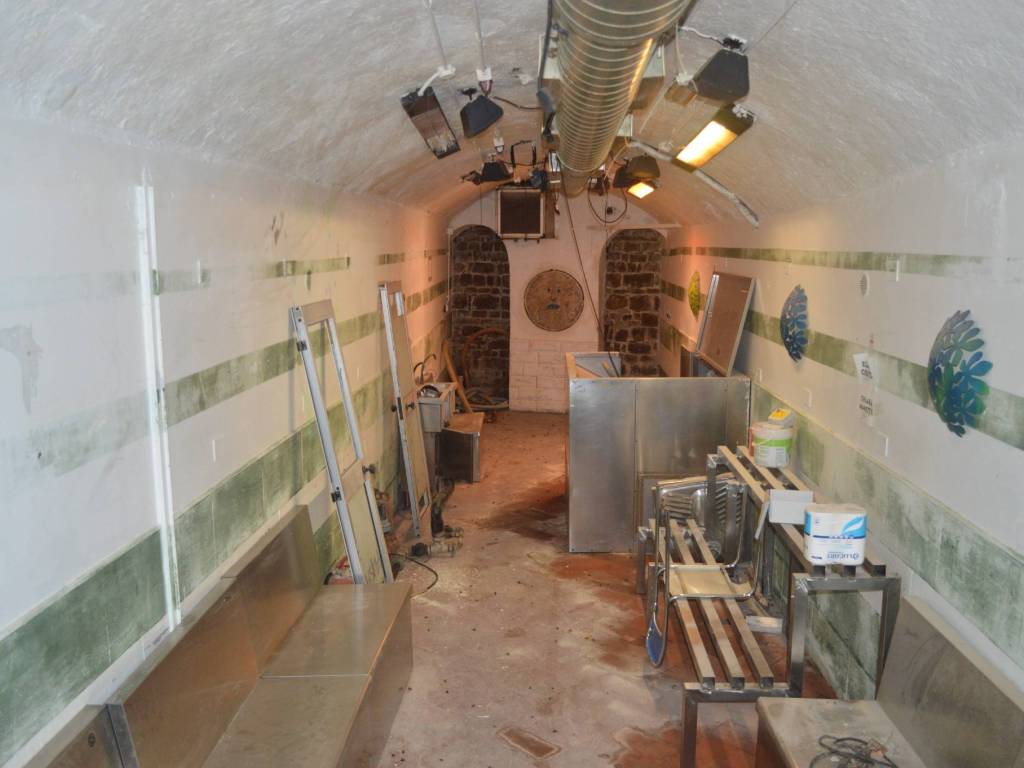 locale di sgombero in vendita a Firenze in zona Centro Santa Croce