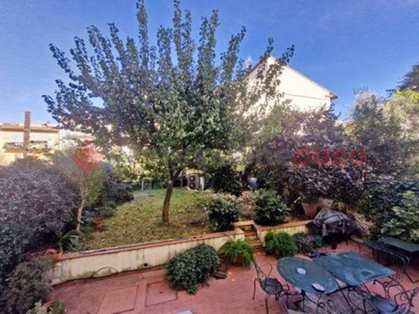 appartamento in vendita a Firenze in zona Campo di Marte