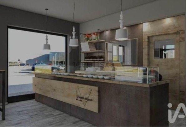 negozio in vendita a Firenze in zona Novoli