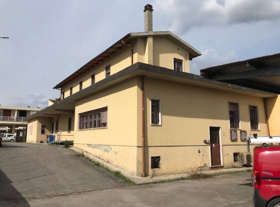 ufficio in vendita a Firenze in zona Careggi