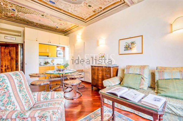 appartamento in vendita a Firenze in zona Centro Santa Croce