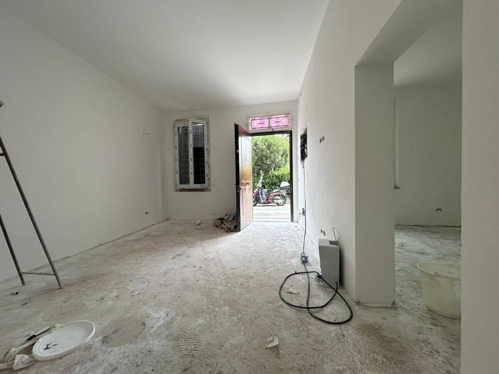 casa indipendente in vendita a Firenze in zona Peretola