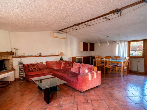 appartamento in vendita a Firenze in zona Campo di Marte