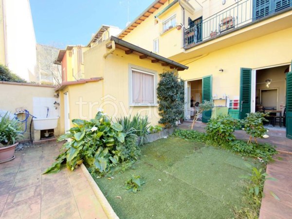 appartamento in vendita a Firenze in zona Campo di Marte